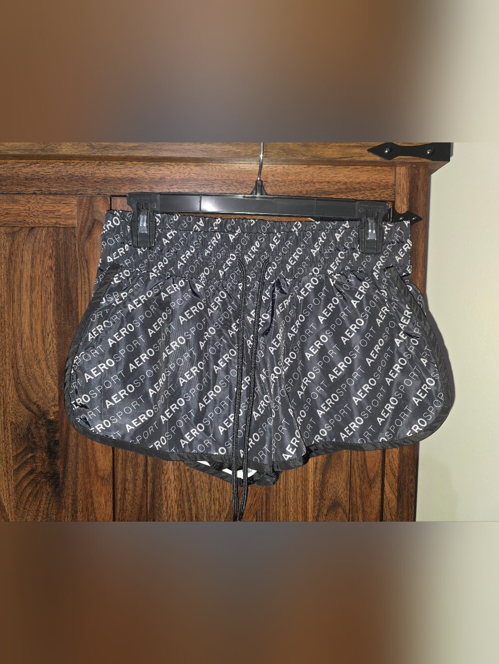 Junior's Black & Gray Logo AERO SPORT Athletic Shorts ~~ Size Small
